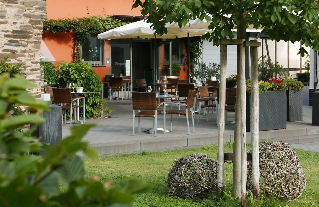 Weingut Clemens-1